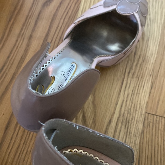 2/$25 - Poetic License// heels, size 7.5 - Picture 7 of 8